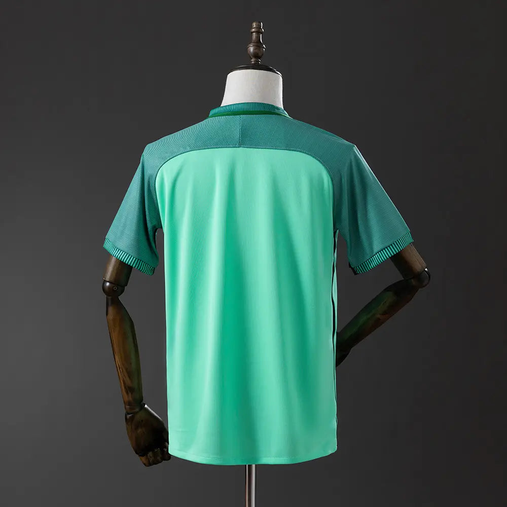 Camisa Retrô Portugal 2016 (Euro — Cristiano) Away
