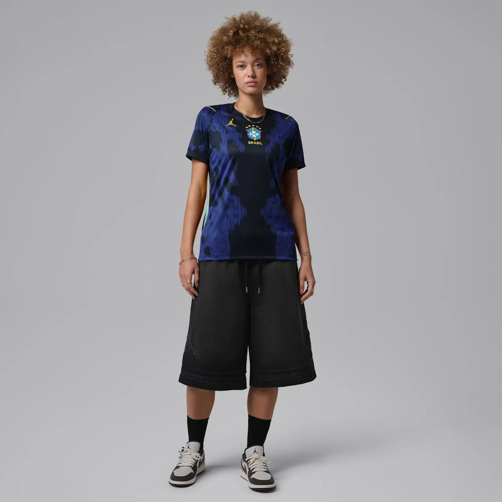 Camisa Feminina do Brasil Away Copa 2026 Modelo Torcedora