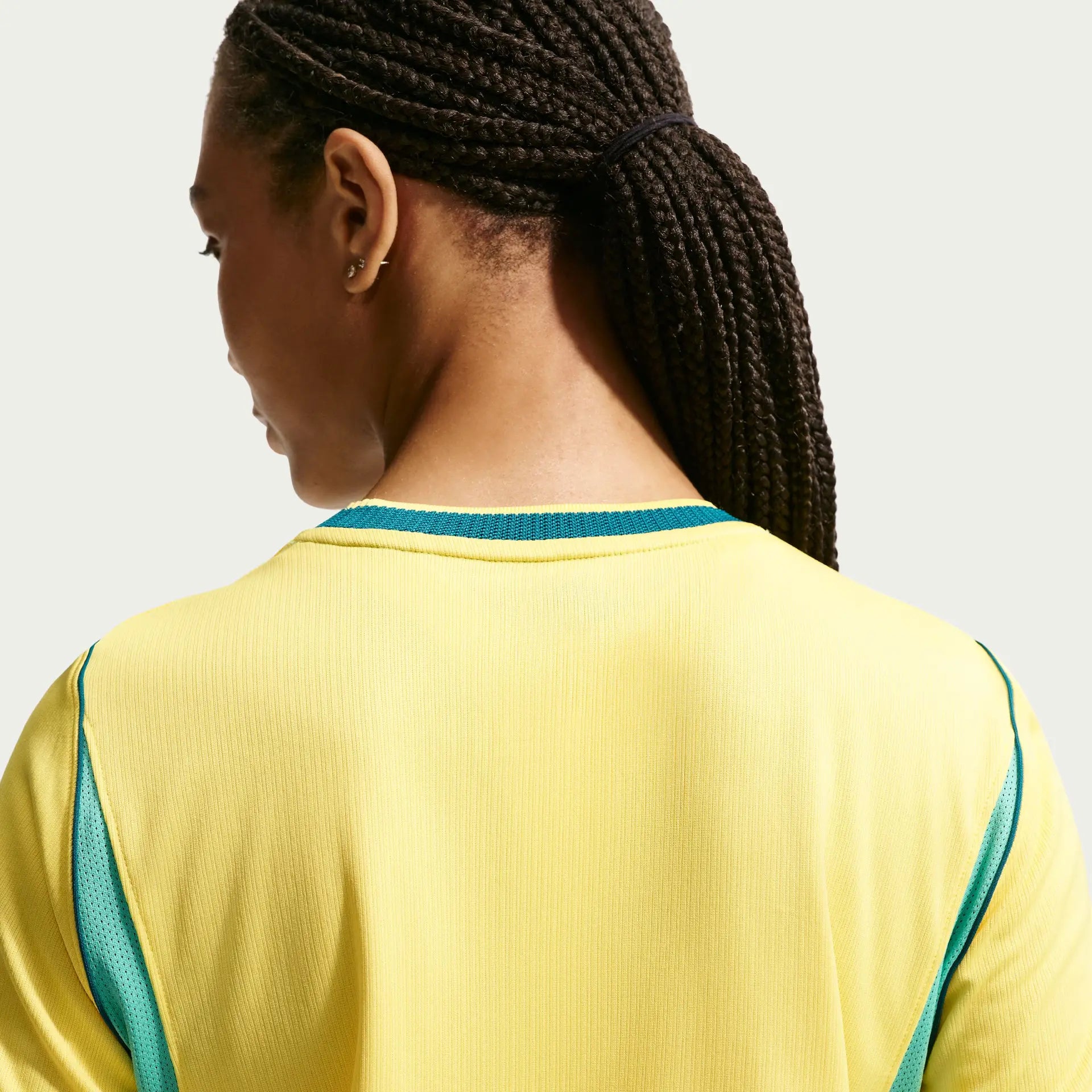 Camisa Feminina do Brasil Amarela Copa 2026 Modelo Torcedor