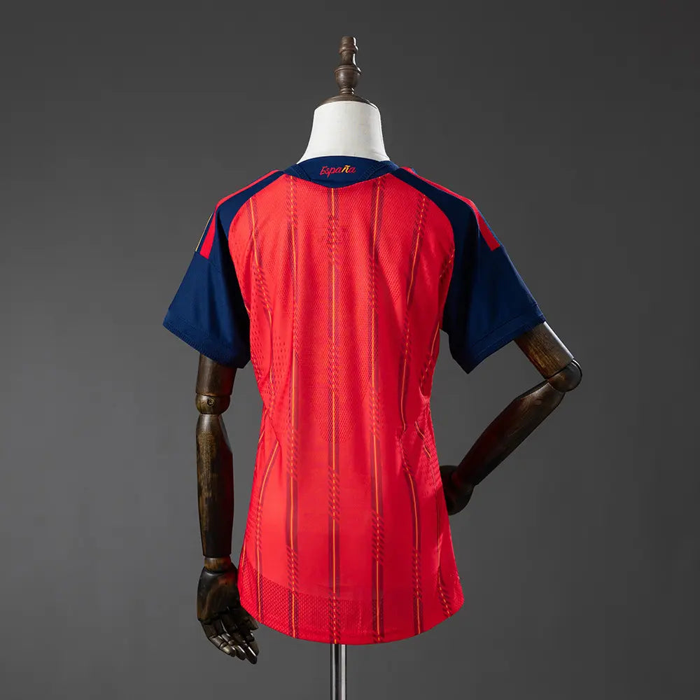Camisa Feminina da Espanha 2026 Modelo Torcedora