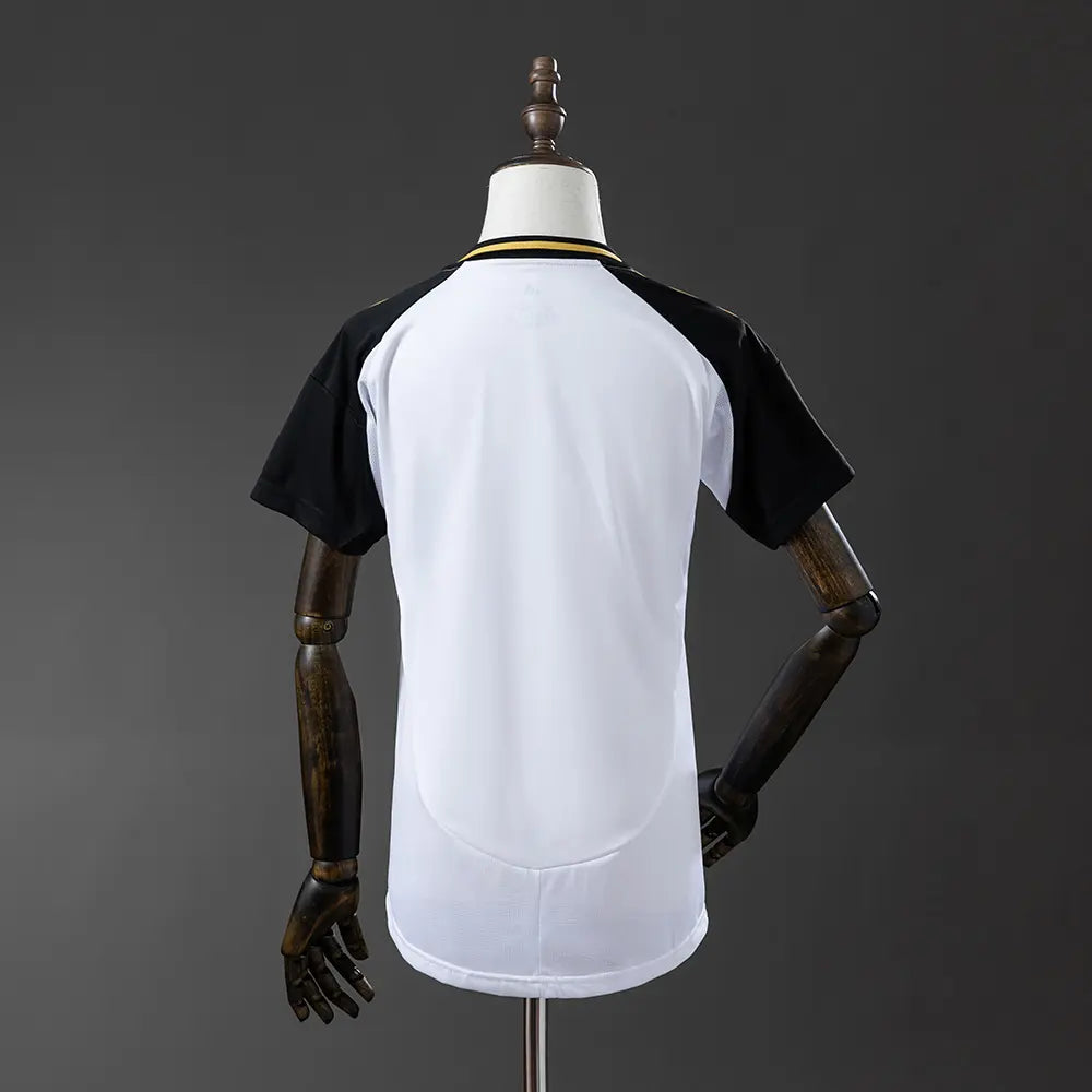 Camisa Feminina do Atlético Mineiro Away 2025/26 Modelo Torcedor