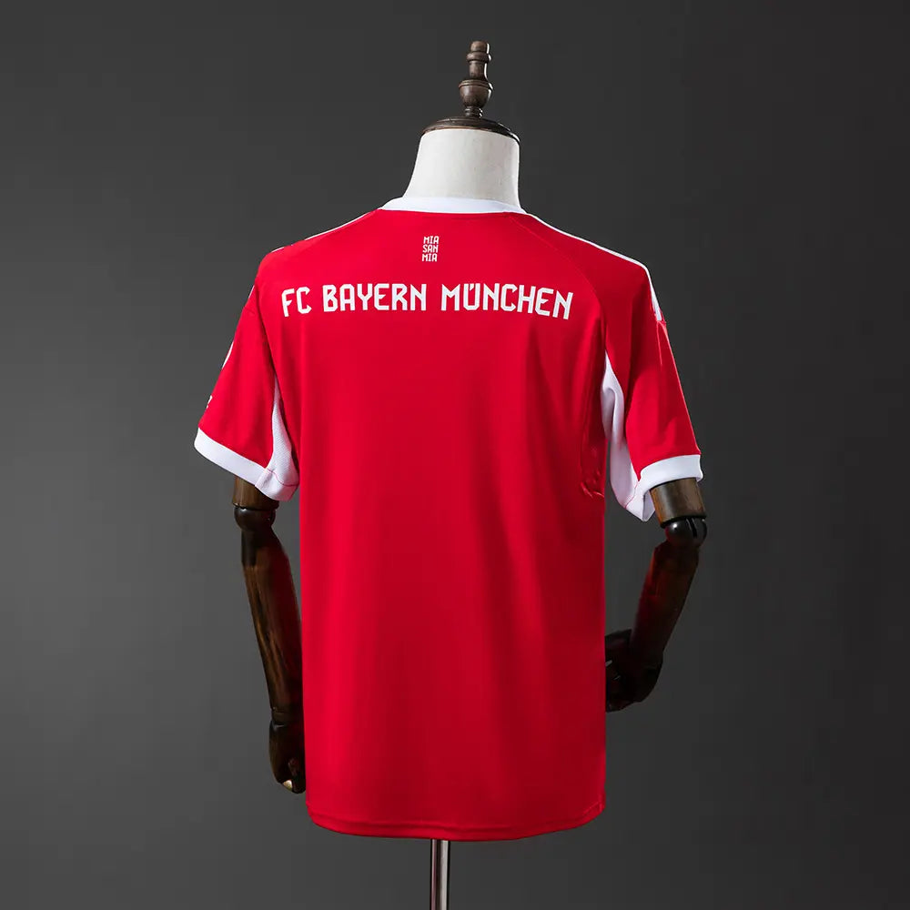 Camisa do Bayern de Munique Home 2025/26 Modelo Torcedor