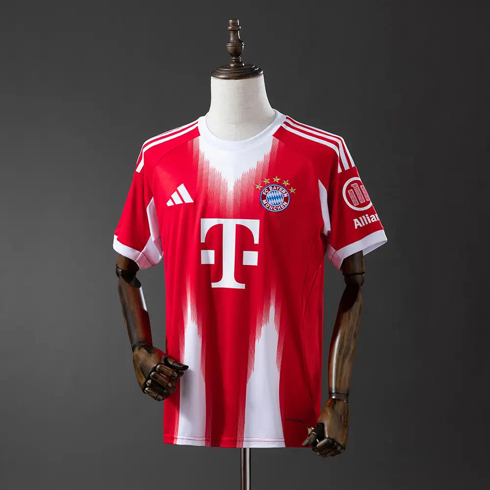 Camisa do Bayern de Munique Home 2025/26 Modelo Torcedor
