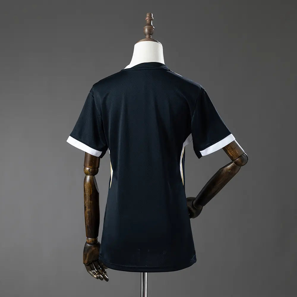 Camisa do Atlético Mineiro Feminina 2026/27 Modelo Torcedora