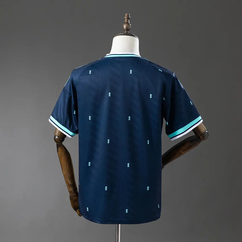 Camisa da Alemanha Copa 2026 Modelo Torcedor