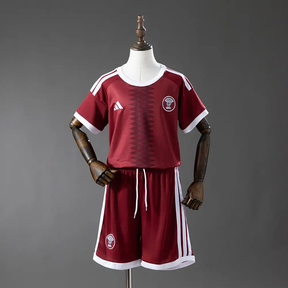 Conjunto infantil Qatar Copa 2026