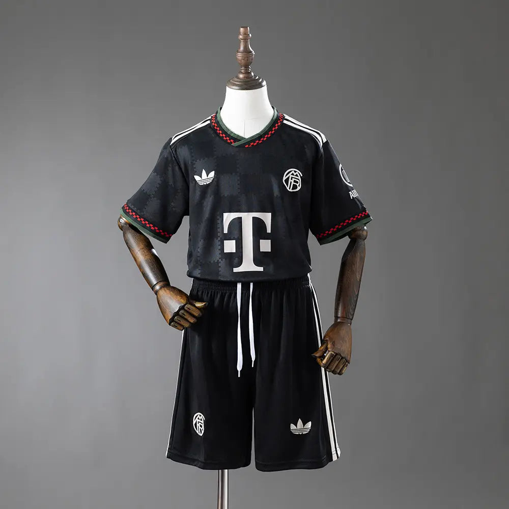 Conjunto Infantil do Bayern de Munique 25/26