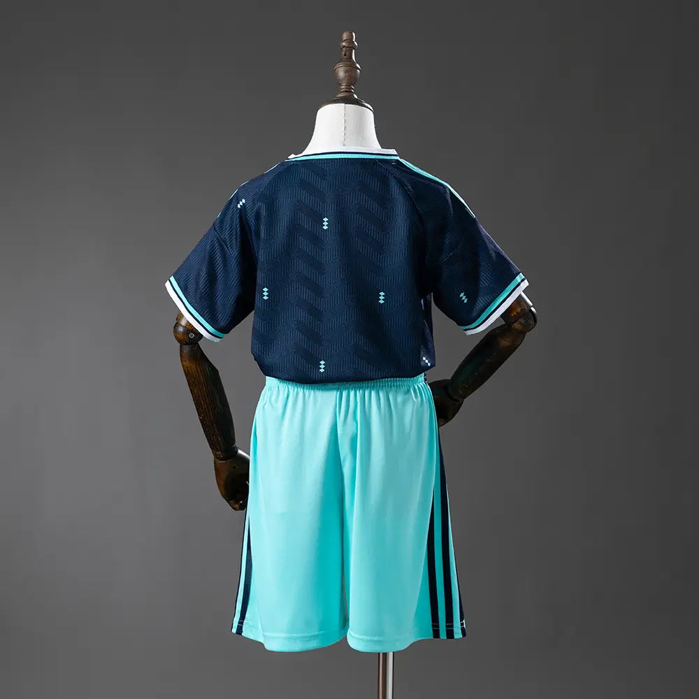 Conjunto infantil Alemanha Copa 2026