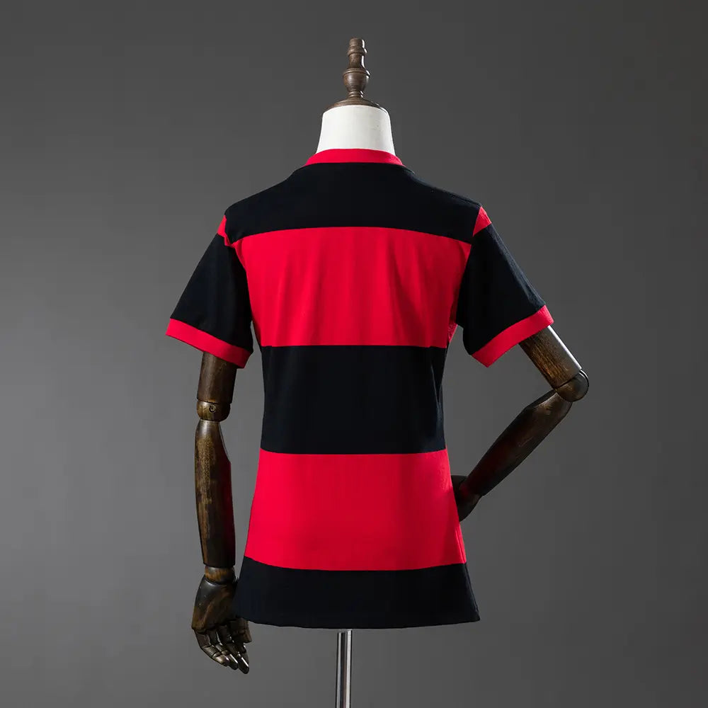 Camisa Feminina Retrô Flamengo 1981 (Zico — Campeão Libertadores)