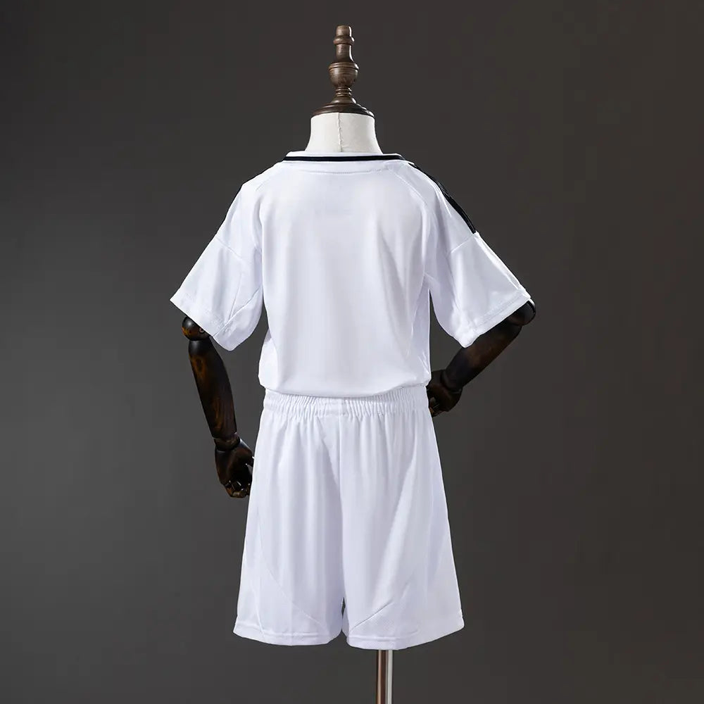 Conjunto Infantil do Real Madrid 2024/25