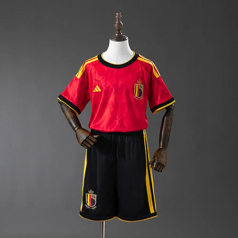 Conjunto Infantil da  Belgica Copa 2026